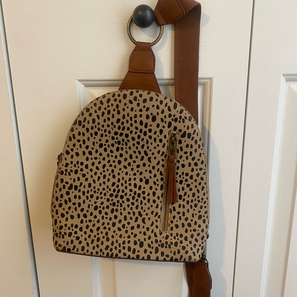 Handbags - Vintage Threads Cheetah Bag